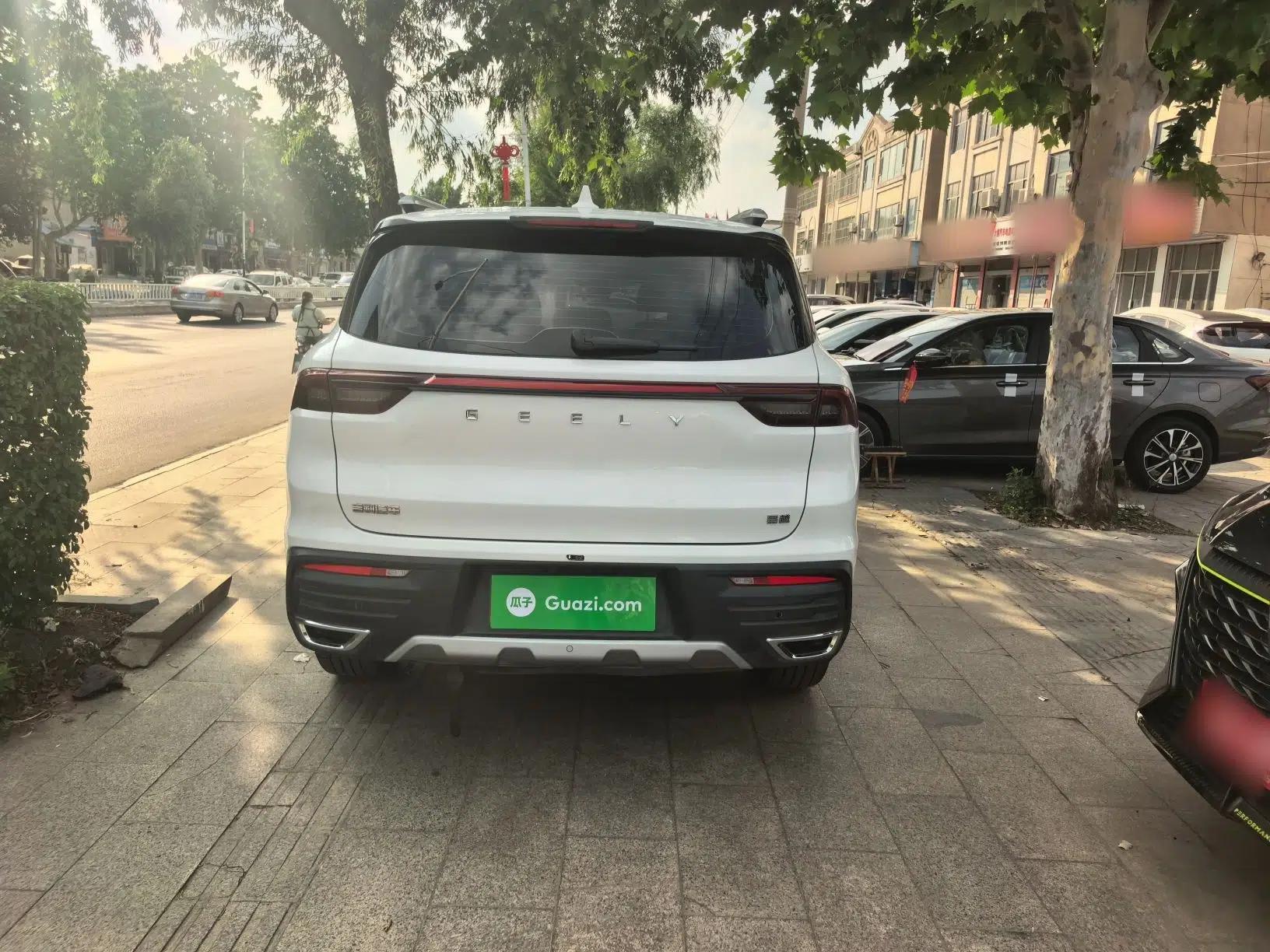 Geely Auto Haoyue 2022 1.8TD DCT Luxury 7-Seater — миниатюра 6