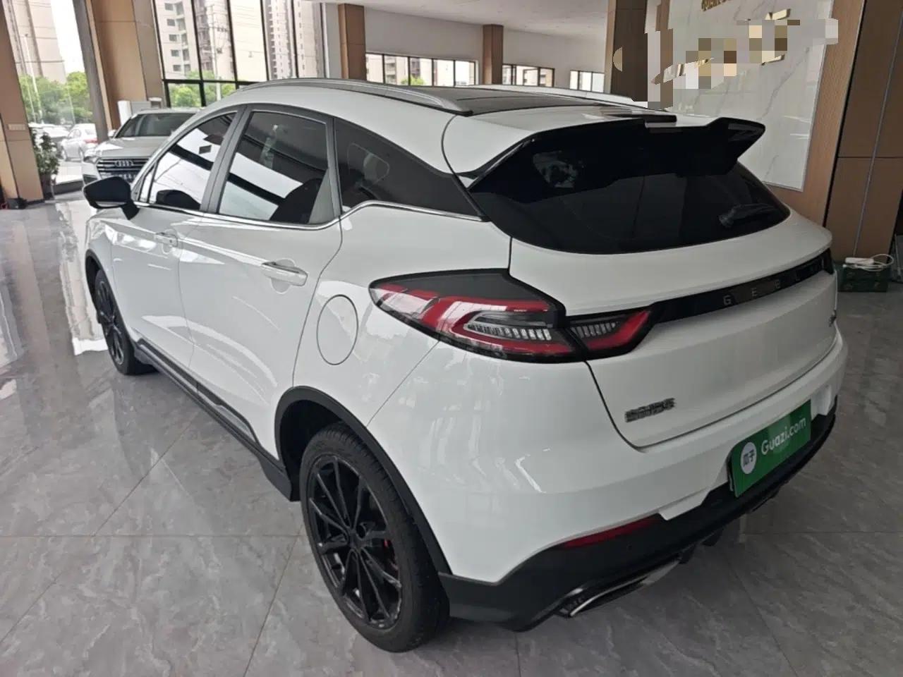Geely Auto Emgrand S 2021 1.4T CVT Prestige Edition — миниатюра 4