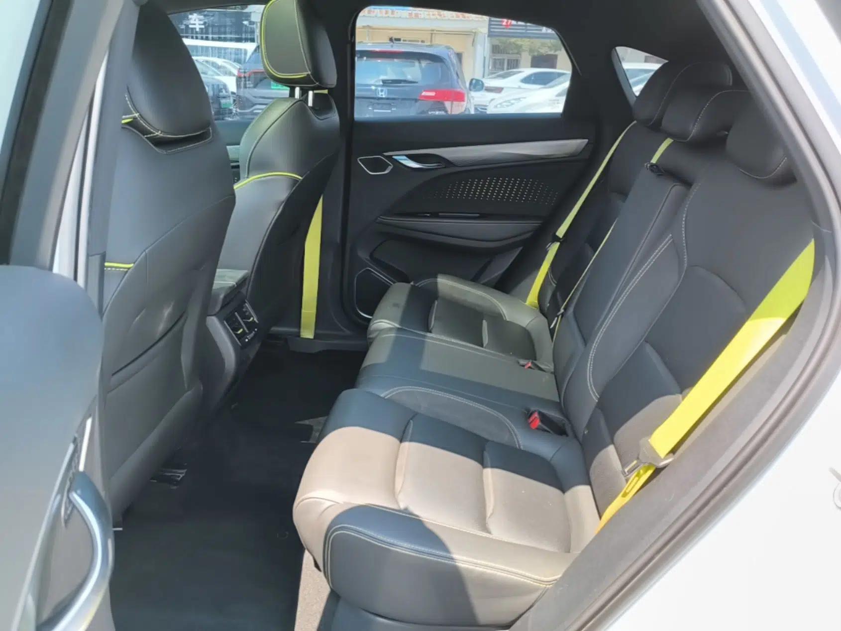 Geely Auto Monjaro S 2021 2.0TD Automatic Two-Wheel Drive Lightning Edition — миниатюра 20