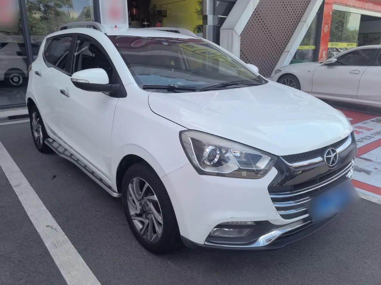 JAC Group Refine S2 2015 1.5L CVT Luxury Smart Version — миниатюра 3