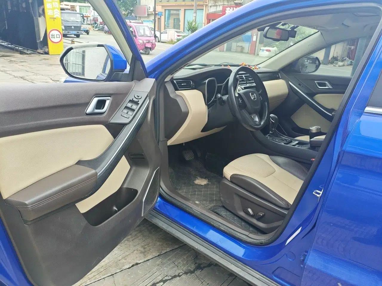 JMC Yusheng S330 2016 1.5L GTDi Automatic Two-Wheel Drive Flagship Edition — миниатюра 16