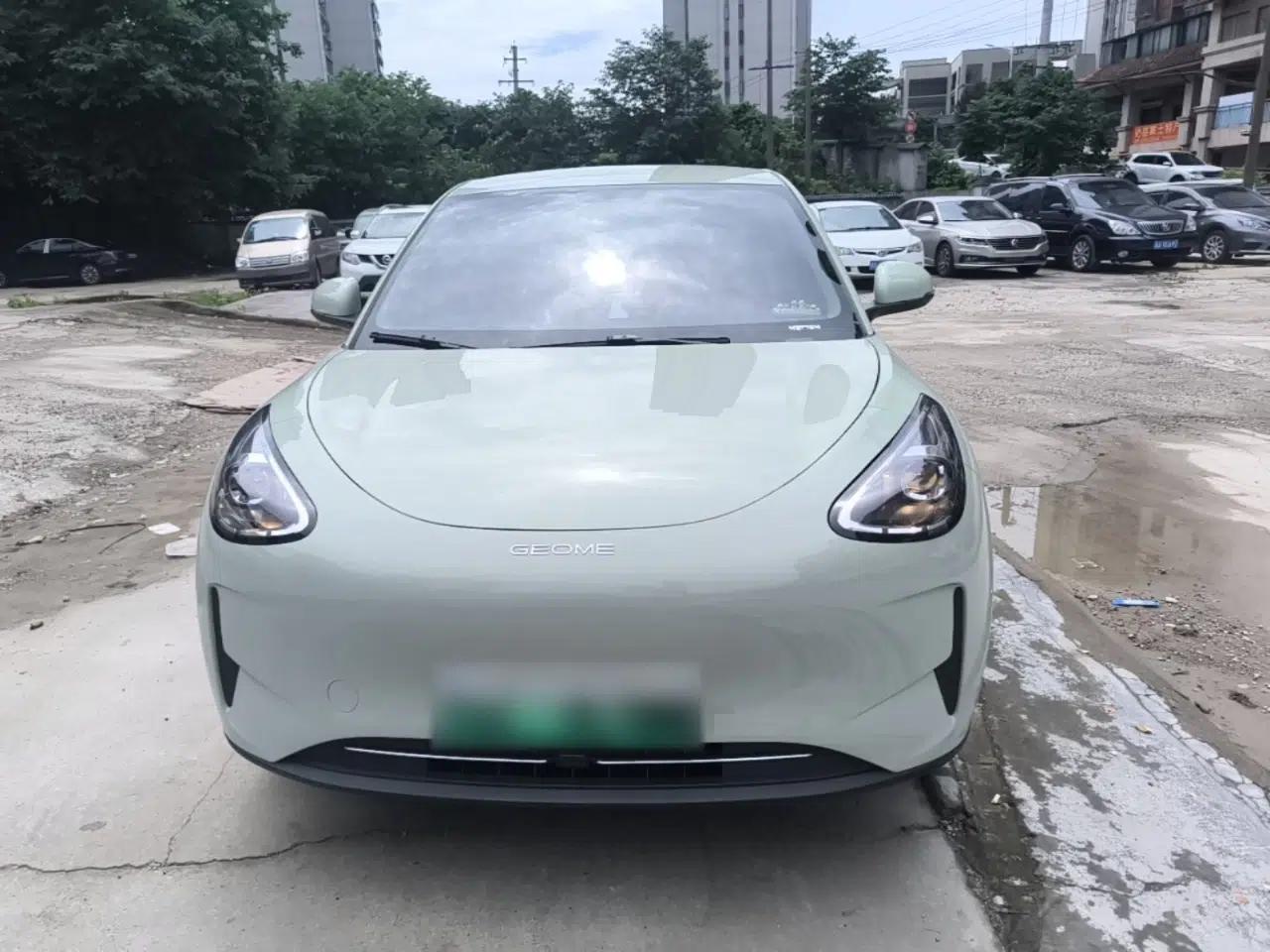 Geely Galaxy Geome 2025 310km Youth Edition — миниатюра 2