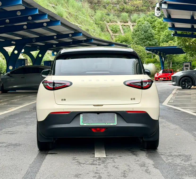 Geely Galaxy Geome 2025 UP 410km Exploration Edition — миниатюра 15