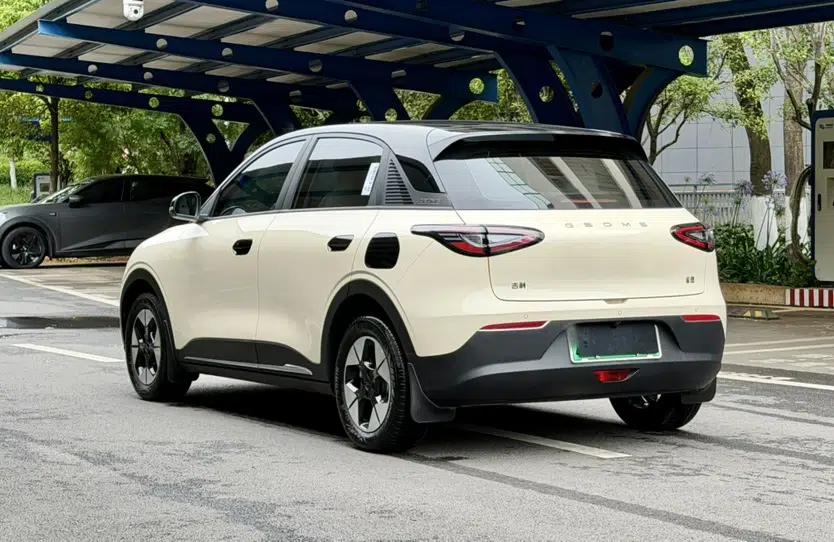 Geely Galaxy Geome 2025 UP 410km Exploration Edition — миниатюра 20