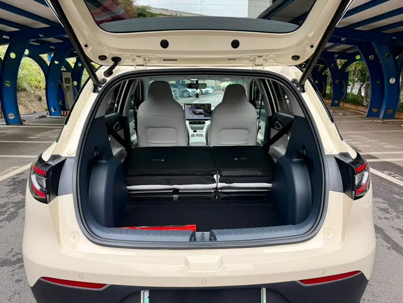 Geely Galaxy Geome 2025 UP 410km Exploration Edition — миниатюра 32