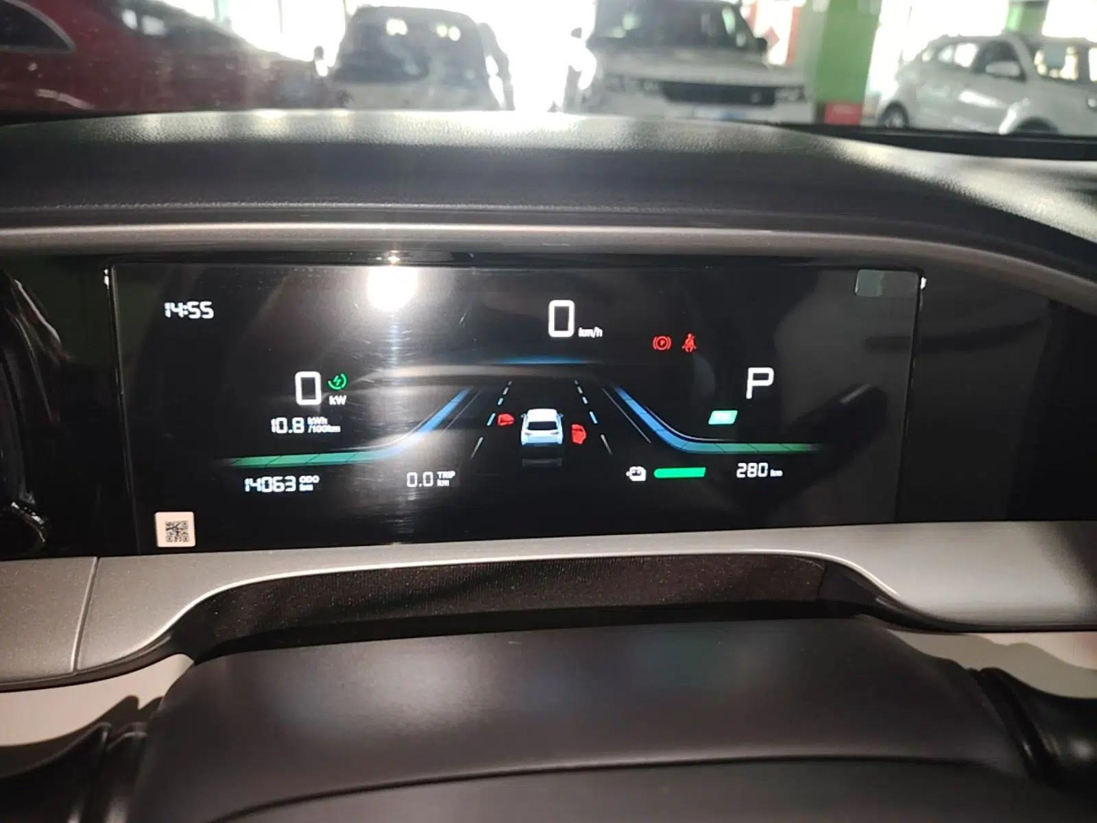 Geely Galaxy Geome 2025 UP 410km Exploration Edition — миниатюра 14