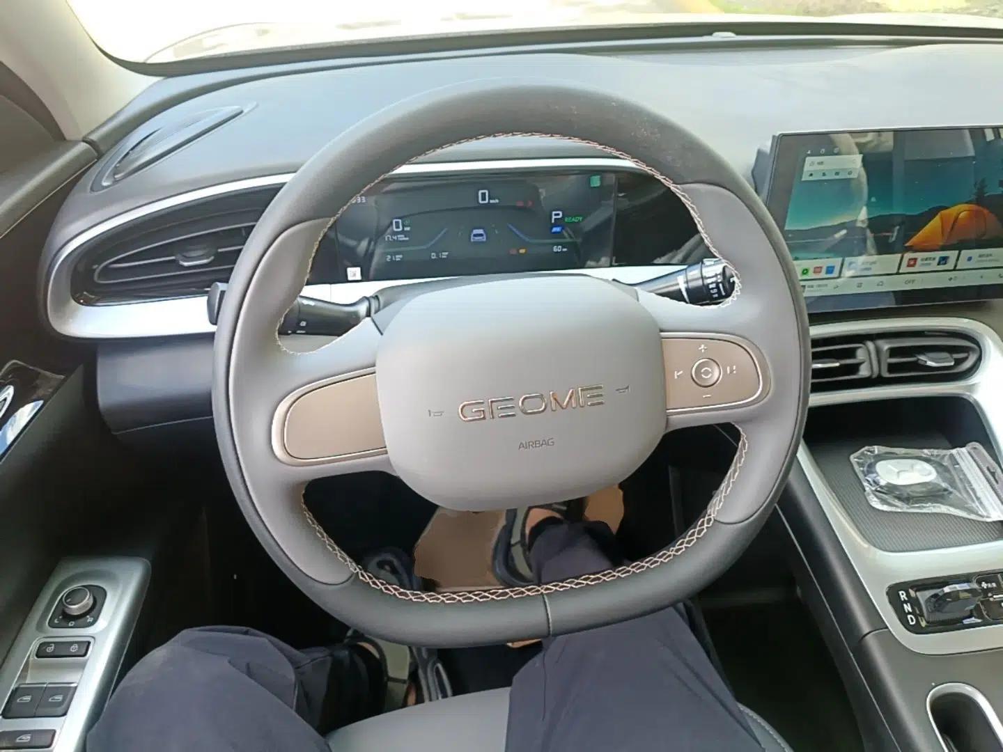 Geely Galaxy Geome 2026 Model 310km Youth Edition — миниатюра 13