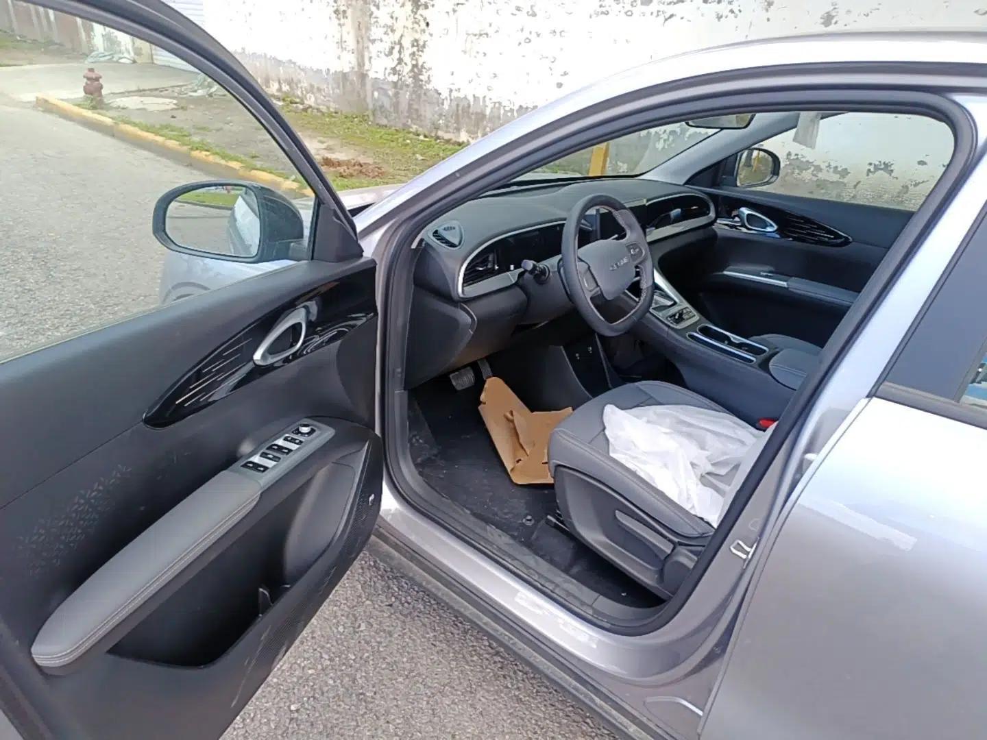 Geely Galaxy Geome 2026 Model 310km Youth Edition — миниатюра 18