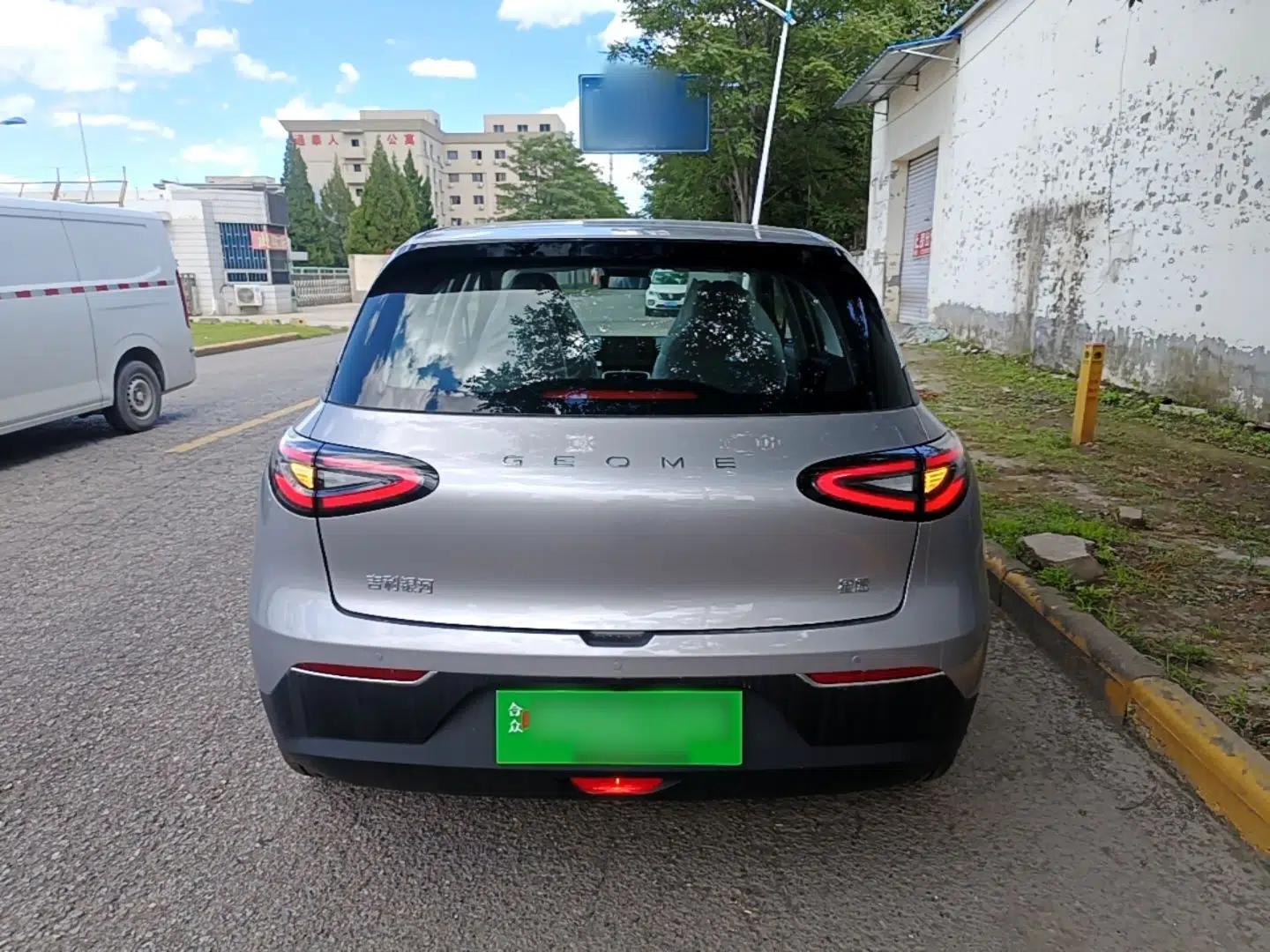 Geely Galaxy Geome 2026 Model 310km Youth Edition — миниатюра 5