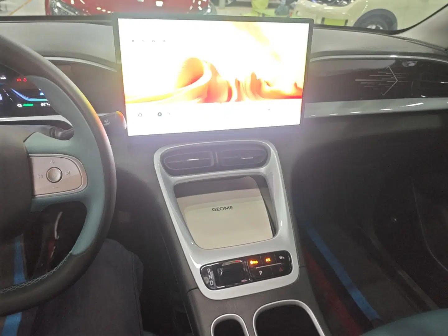 Geely Galaxy Geome 2025 UP 410km Exploration Edition — миниатюра 15