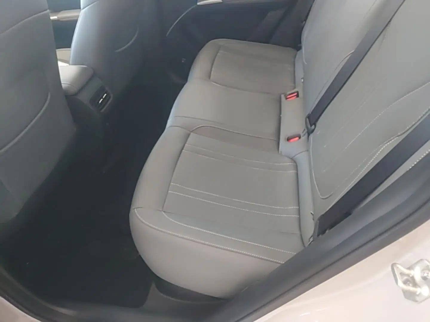 Geely Galaxy Geome 2026 Model 310km Dream Edition — миниатюра 20