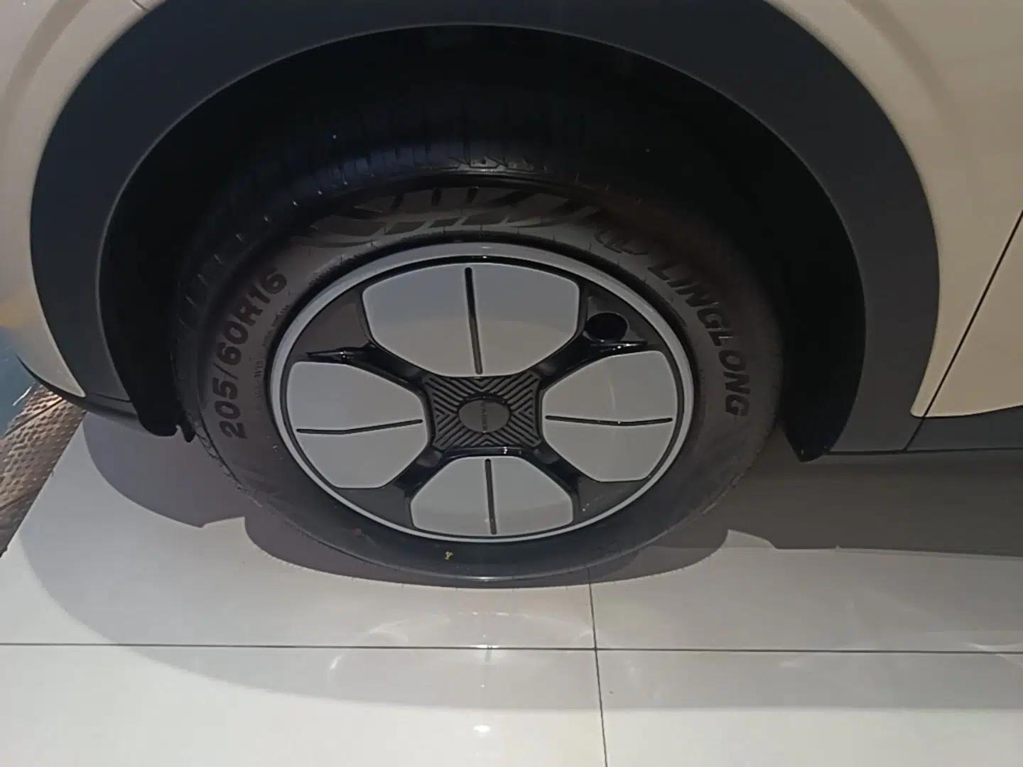 Geely Galaxy Geome 2025 310km Youth Edition — миниатюра 10