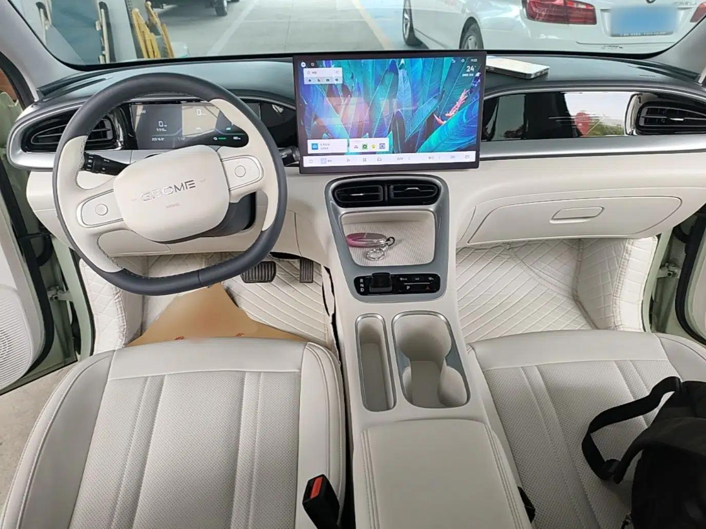 Geely Galaxy Geome 2025 310km Dream Edition — миниатюра 12