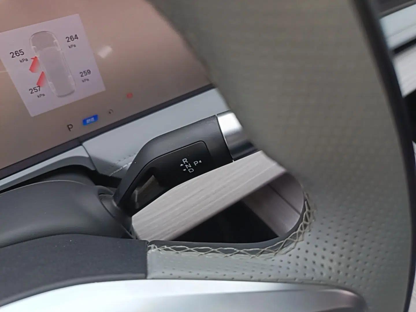 Geely Galaxy E8 2024 665 km Range Rear-Drive Starship Long-Range Version — миниатюра 16