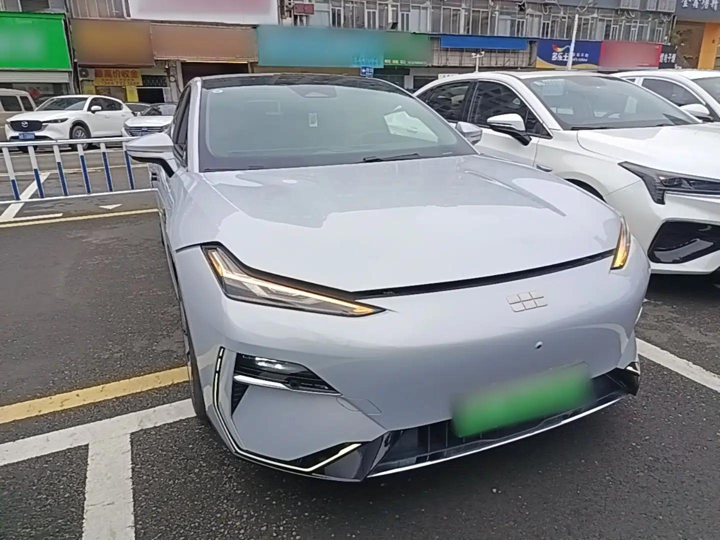Geely Galaxy E8 2024 665 km Range Rear-Drive Starship Long-Range Version — миниатюра 3