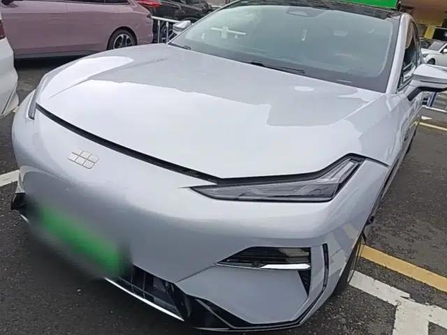 Geely Galaxy E8 2024 665 km Range Rear-Drive Starship Long-Range Version