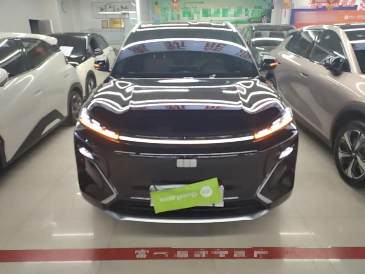 Geely Galaxy Xingjian 7 EM-i 2025 55 km Launch Edition — миниатюра 2