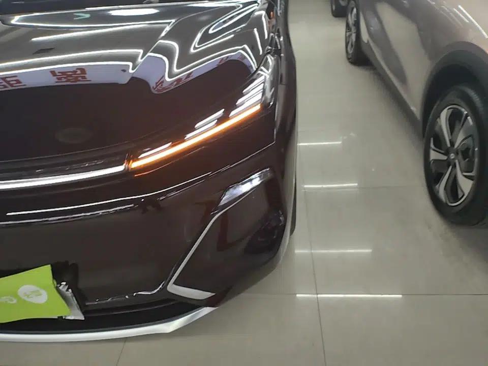 Geely Galaxy Xingjian 7 EM-i 2025 55 km Launch Edition — миниатюра 8