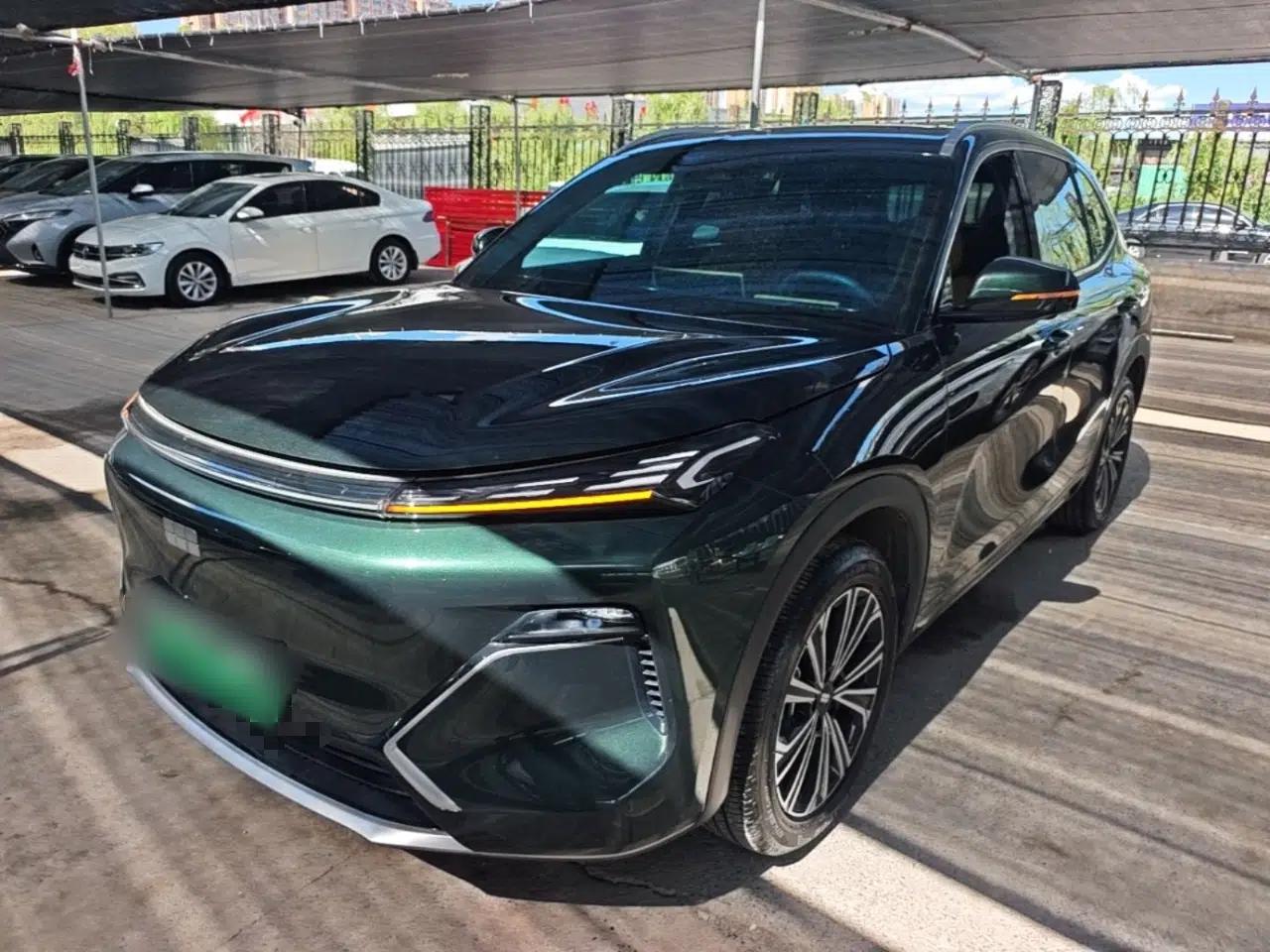 Geely Galaxy Xingjian 7 EM-i 2025 120km Navigator Edition — миниатюра 1