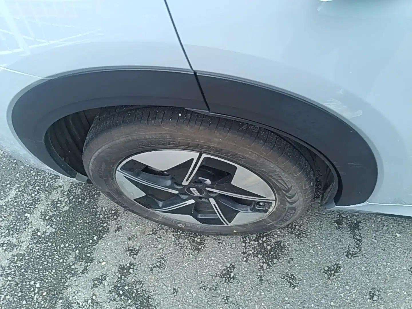 Geely Galaxy E5 2024 530 km Exploration+ Version — миниатюра 11