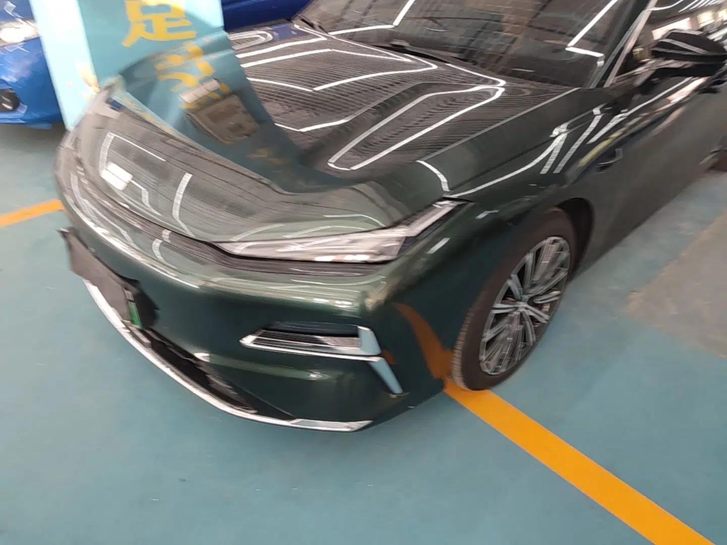 Geely Galaxy 8 2025 130km EM-P Starship Edition — миниатюра 8