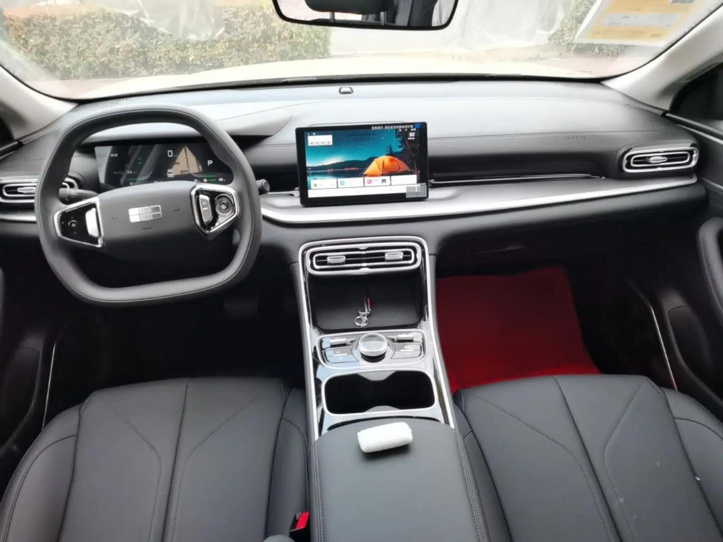 Geely Galaxy Stellar 6 2026 Model 125km Free-Style Edition — миниатюра 12