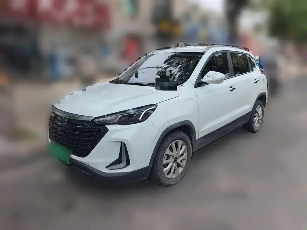 Beijing X3 2021 1.5T Manual Glory Edition — миниатюра 2