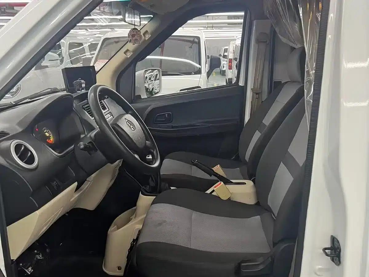 Changan Ruixing EM80 2024 Model, 6-seater, split-door comfort version, 41.86kWh — миниатюра 12