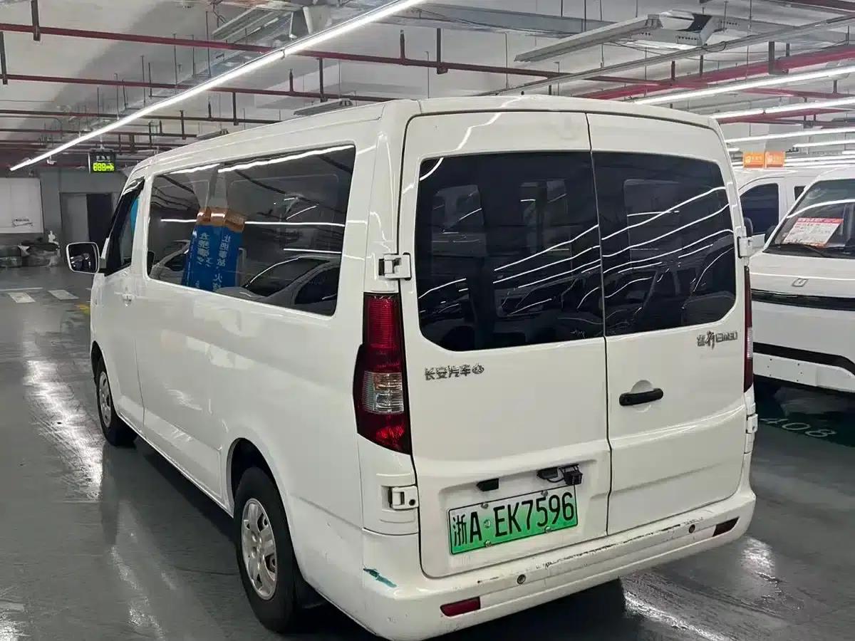 Changan Ruixing EM80 2024 Model, 6-seater, split-door comfort version, 41.86kWh — миниатюра 7