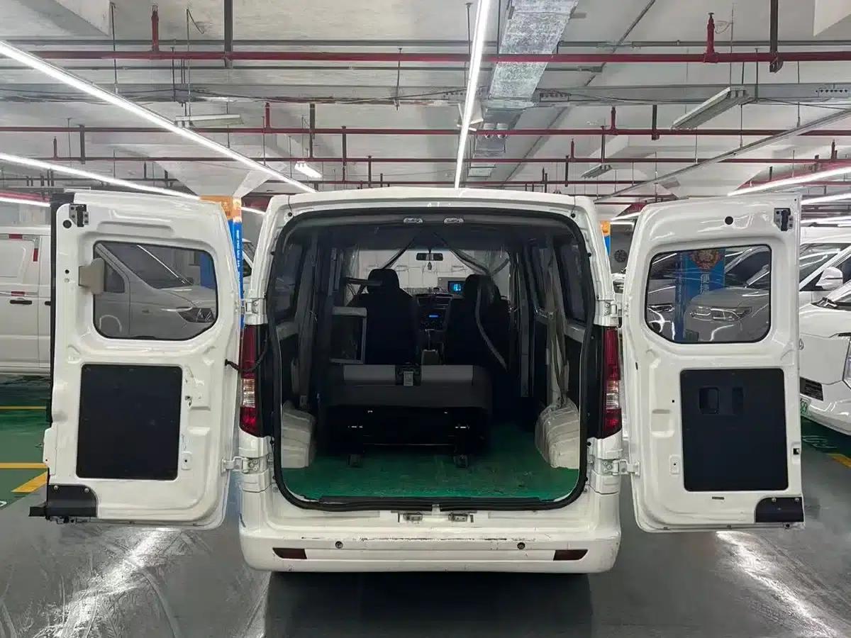 Changan Ruixing EM80 2024 Model, 6-seater, split-door comfort version, 41.86kWh — миниатюра 9