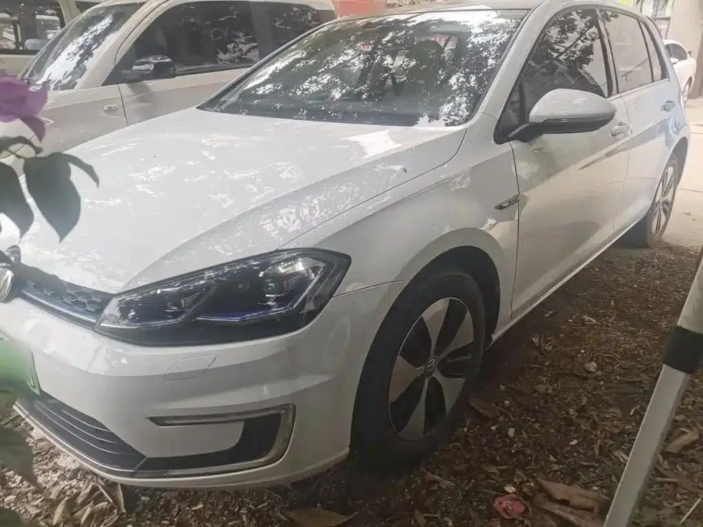 2020 Golf EV — миниатюра 1