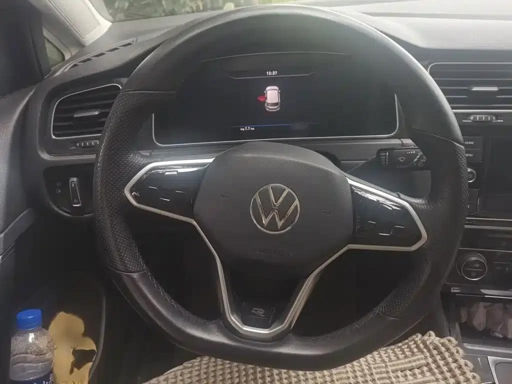 2020 Golf EV — миниатюра 11