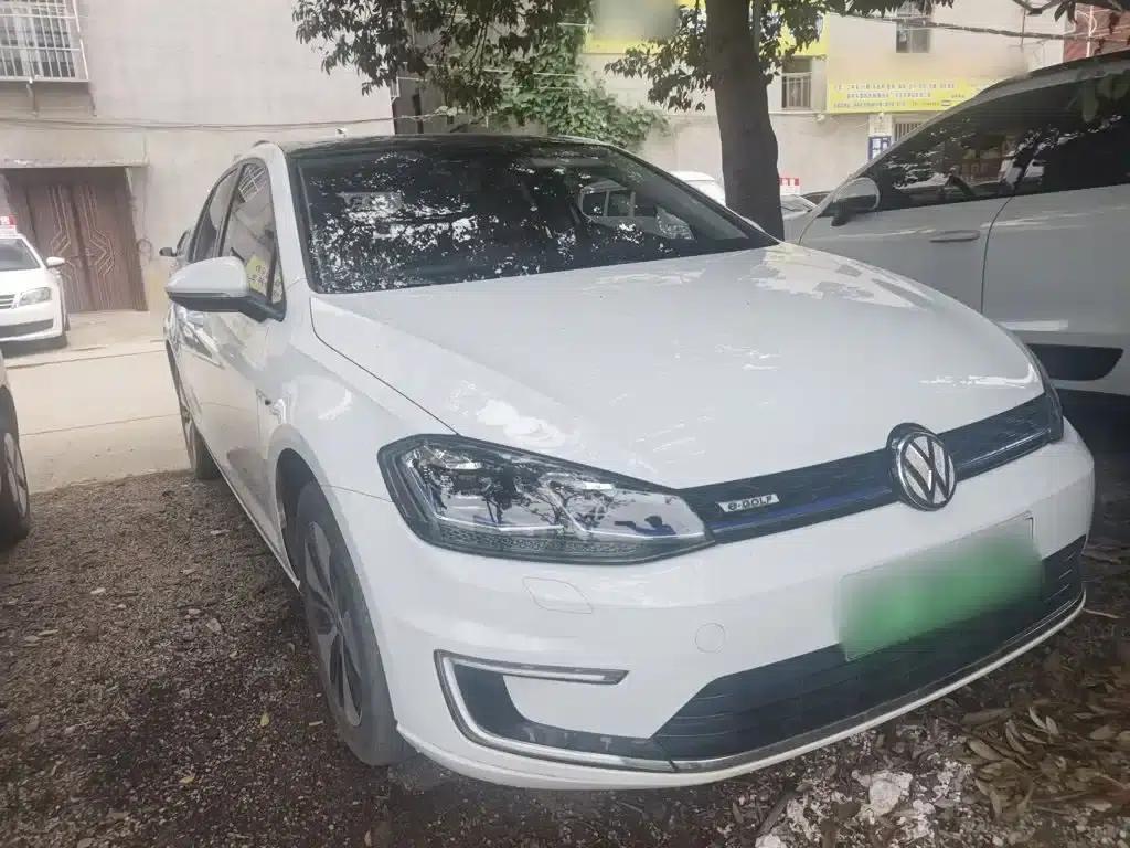 2020 Golf EV — миниатюра 6