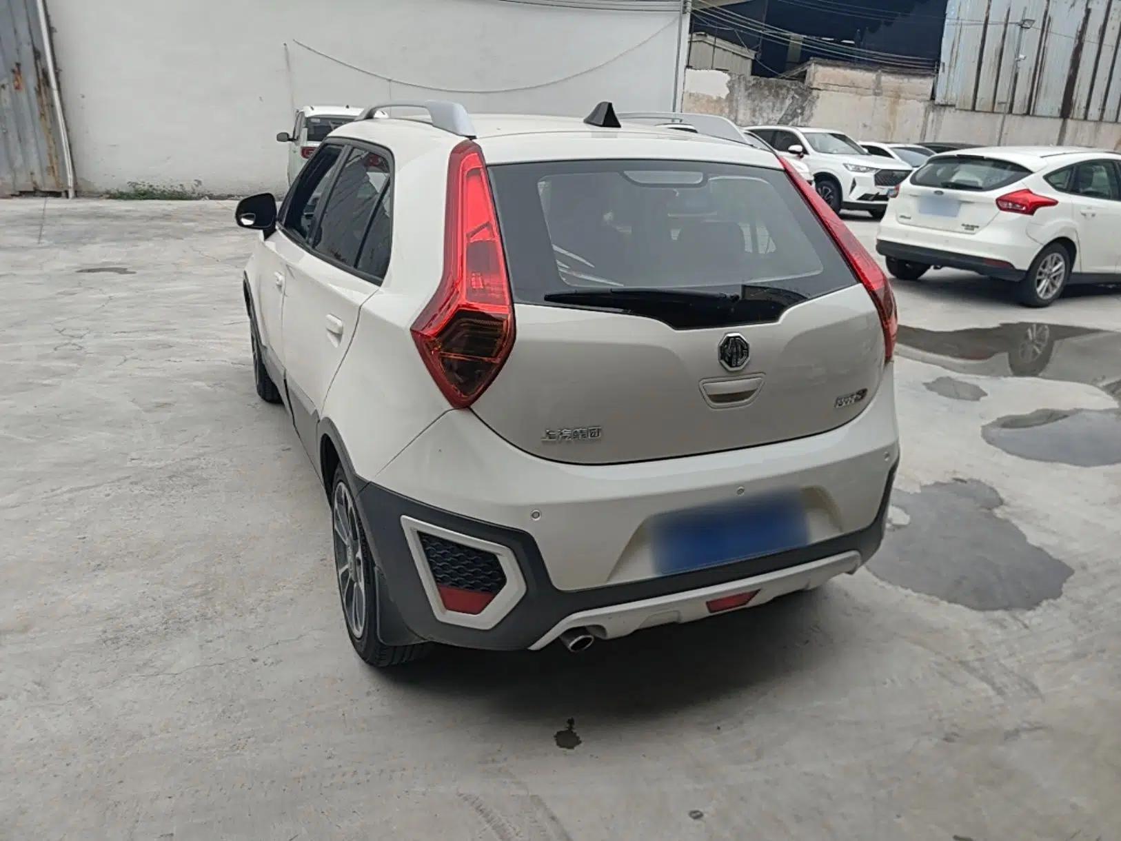 MG 3SW 2015 1.5L AMT Elite Model — миниатюра 4