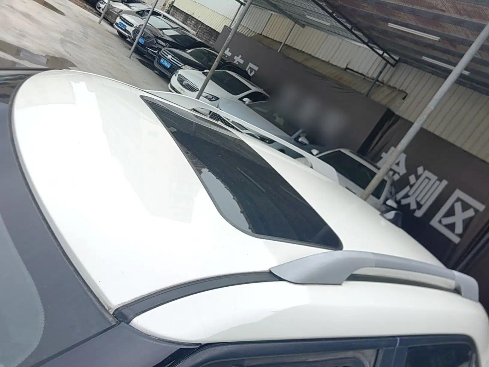 MG 3SW 2015 1.5L AMT Elite Model — миниатюра 7
