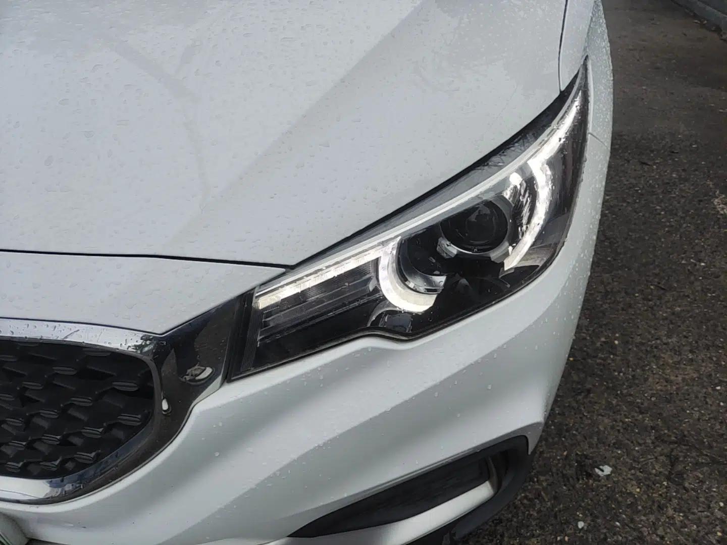 MG EZS Electric 2019 E-Lite Edition — миниатюра 8