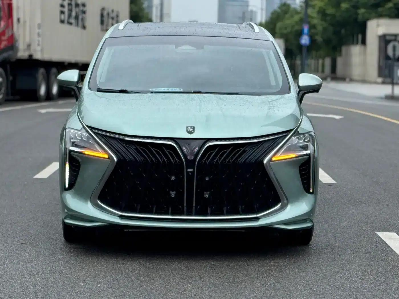 Fengxing Yacht 2022 1.5T DCT Wave Chaser Edition — миниатюра 2