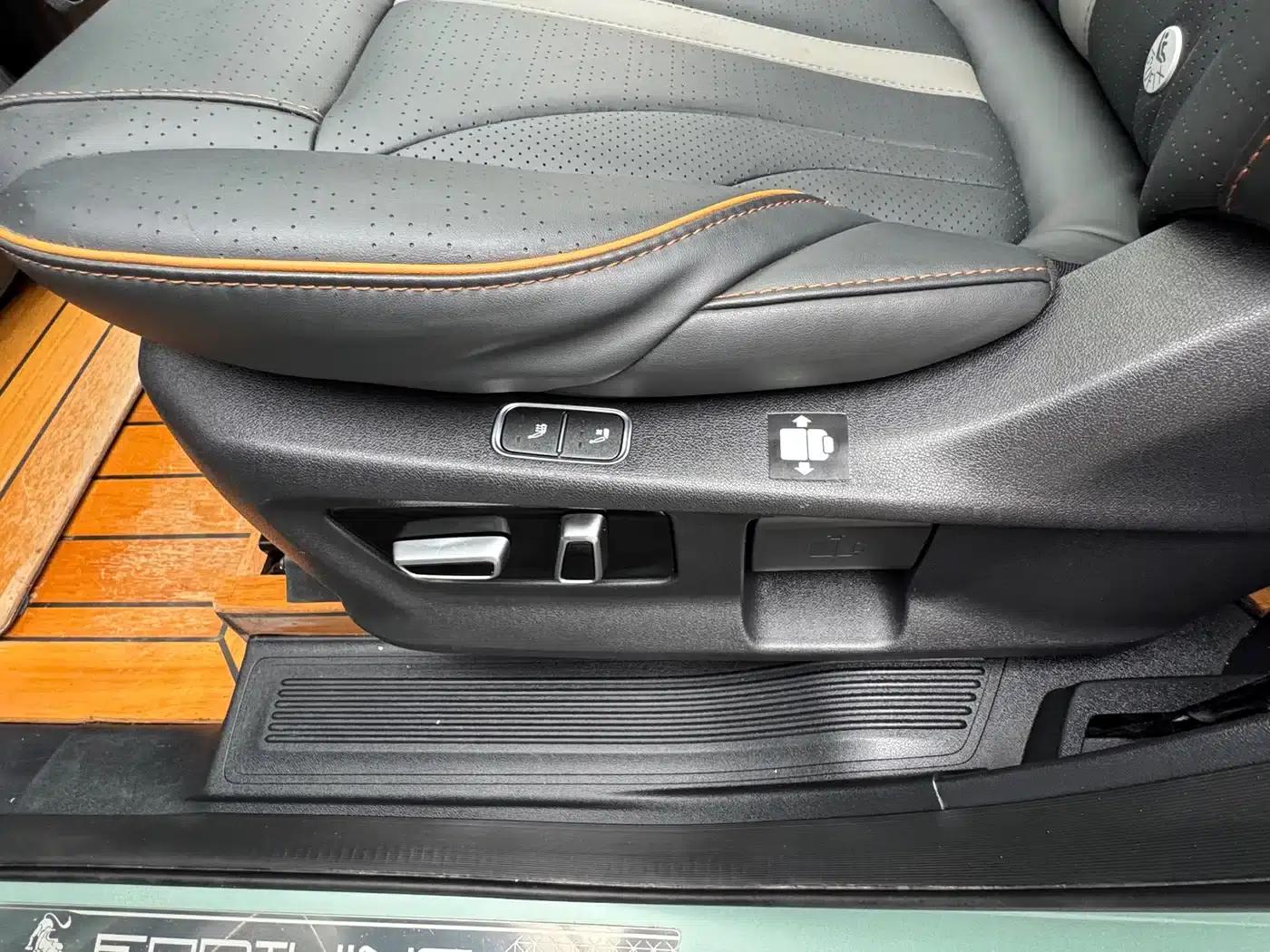 Fengxing Yacht 2022 1.5T DCT Wave Chaser Edition — миниатюра 20