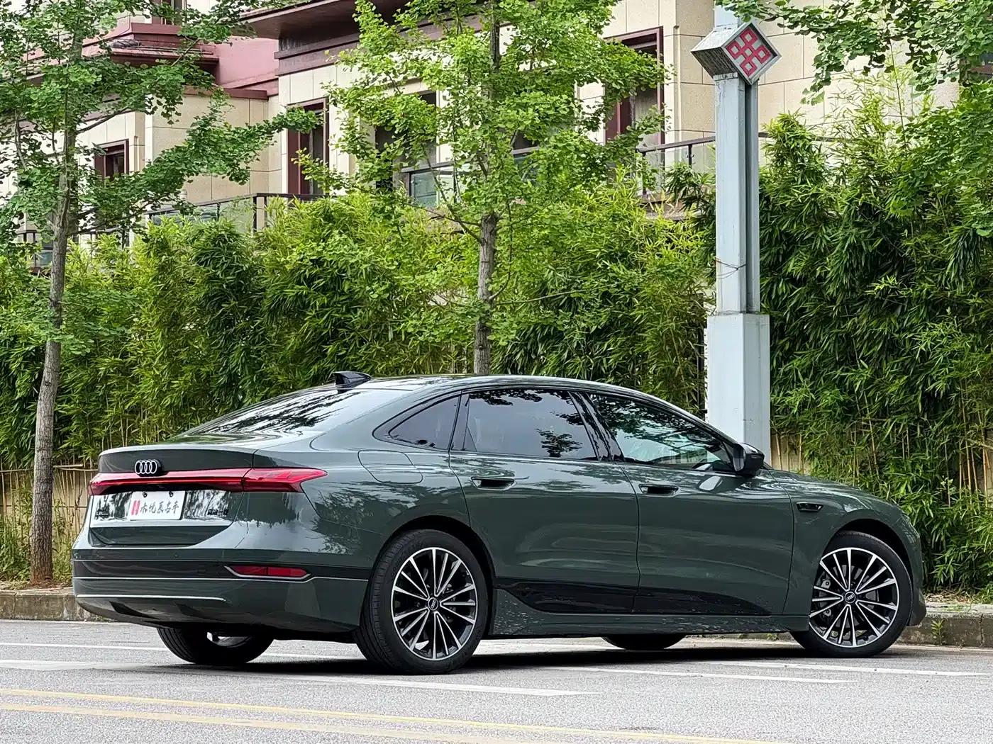 Audi A6L e-tron 2026 First Edition Qiankun Intelligent Driving Edition — миниатюра 13