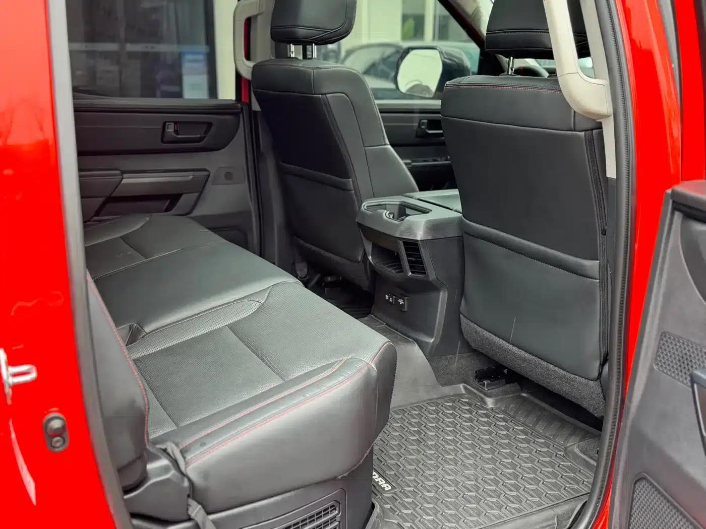 2023 Tundra 3.5T TRD Pro (Canadian Spec) — миниатюра 12
