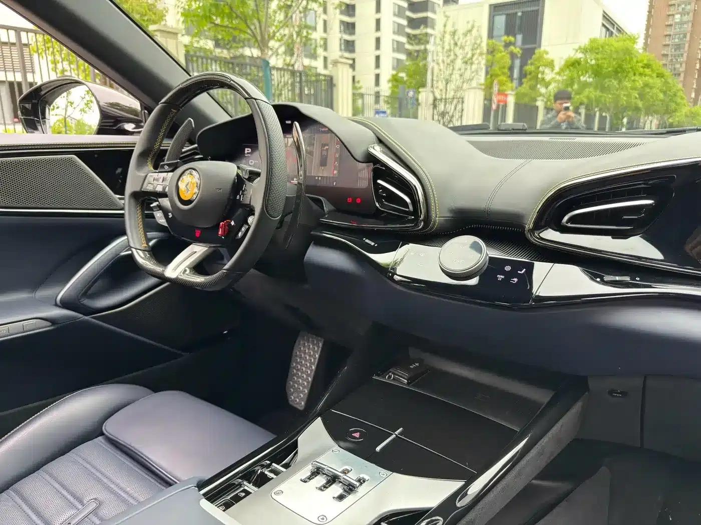 2023 Purosangue 6.5L V12 — миниатюра 15