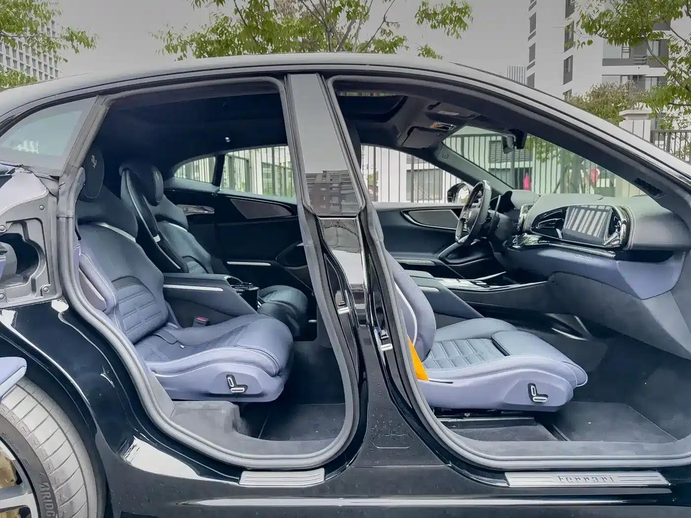 2023 Purosangue 6.5L V12 — миниатюра 5