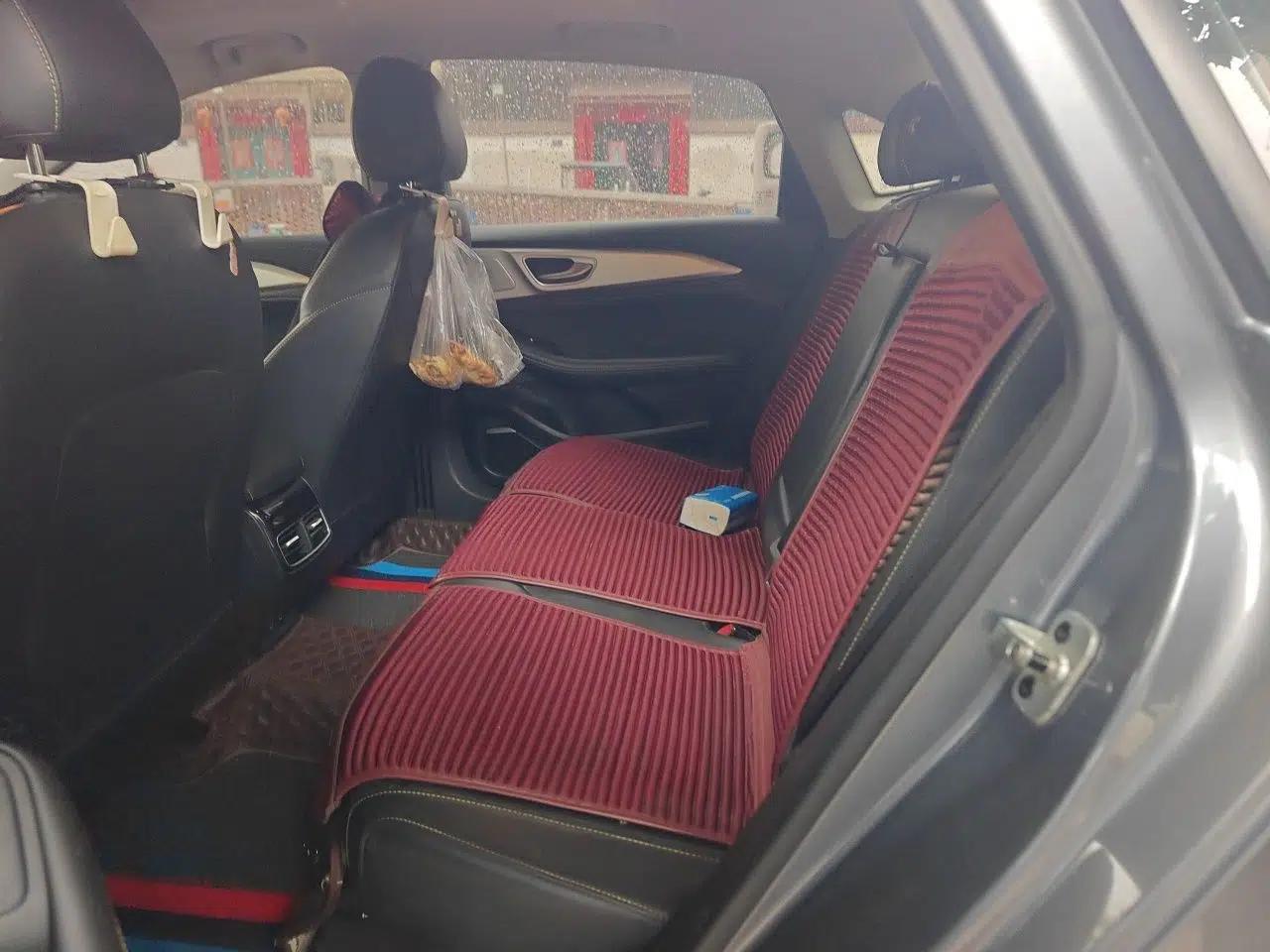 Roewe i6 MAX 2020 300TGI Automatic "Swell Cool Smart Drive" Edition — миниатюра 17