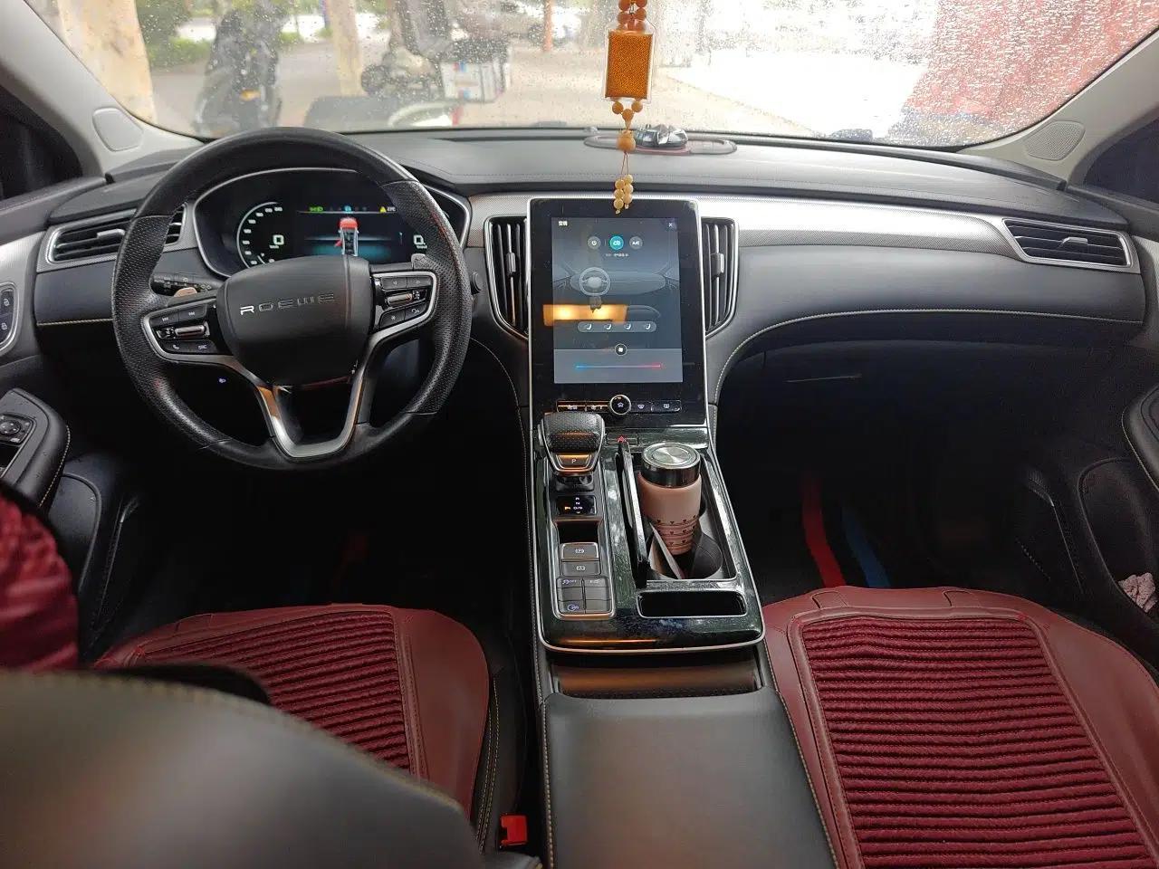 Roewe i6 MAX 2020 300TGI Automatic "Swell Cool Smart Drive" Edition — миниатюра 9