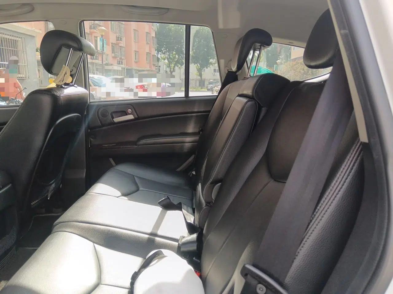 Roewe W5 2014 1.8T 4WD Automatic Haoyu Special Edition — миниатюра 17