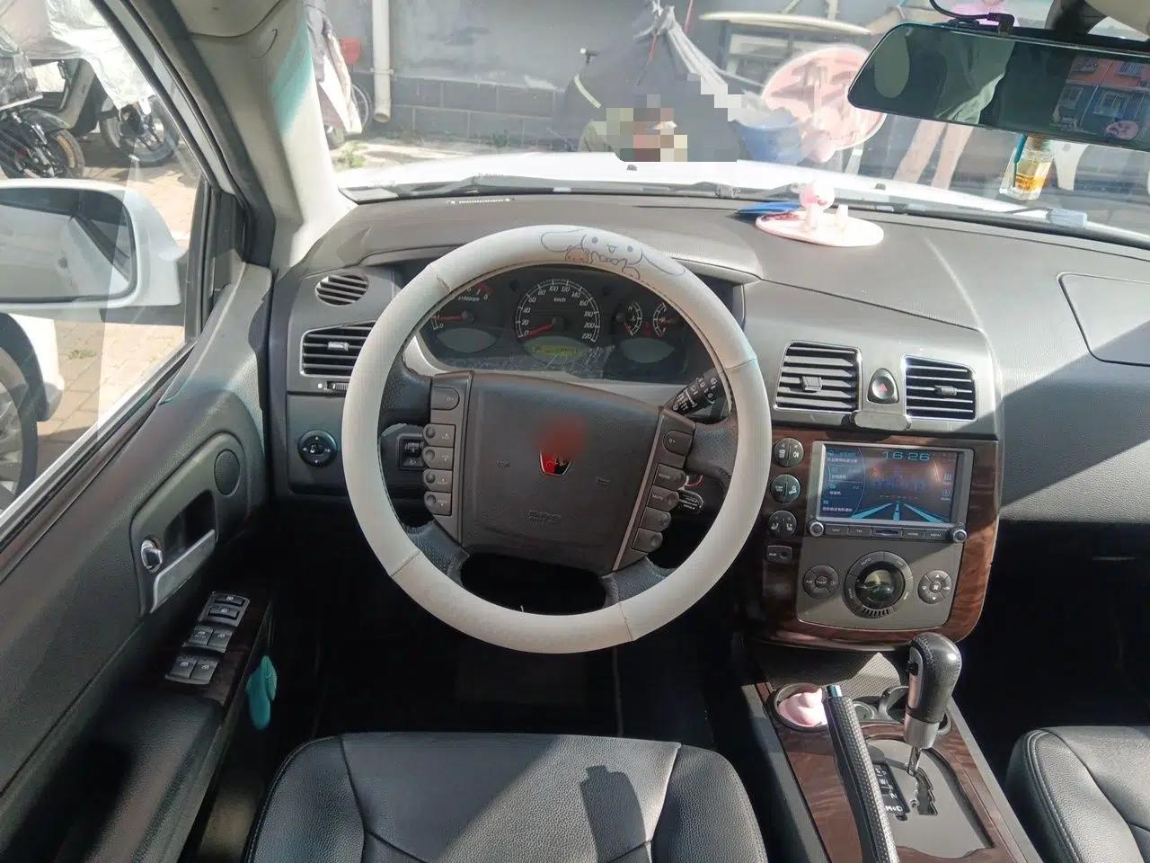 Roewe W5 2014 1.8T 4WD Automatic Haoyu Special Edition — миниатюра 10