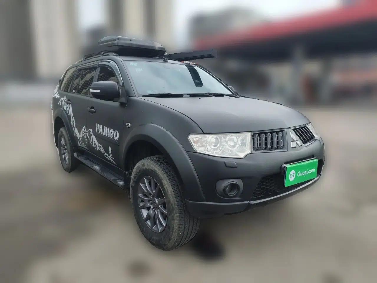 Mitsubishi Pajero Sport 2011 3.0L Sport Navigation Edition — миниатюра 3