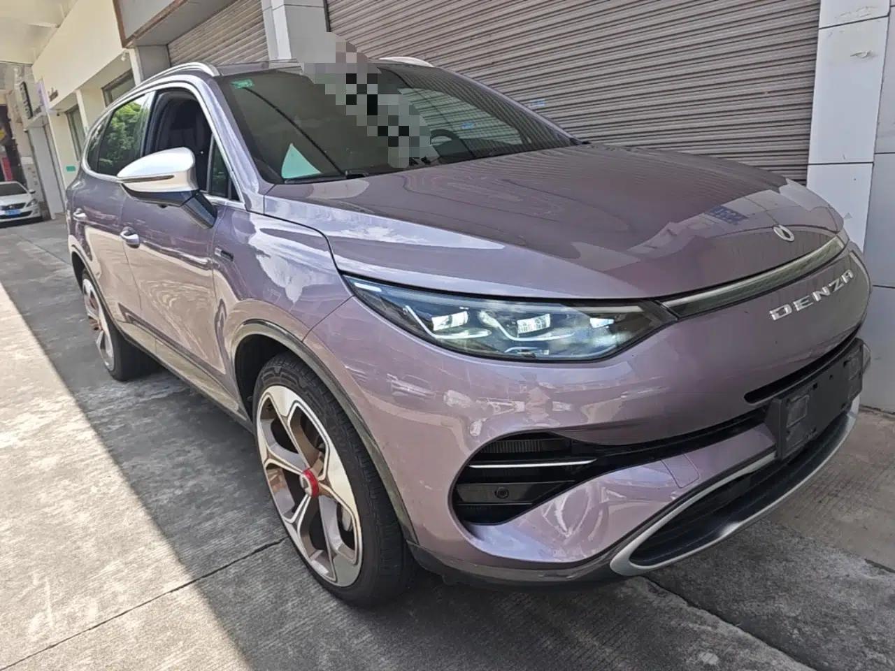 Denza X 2020 PHEV Flagship Edition — миниатюра 3