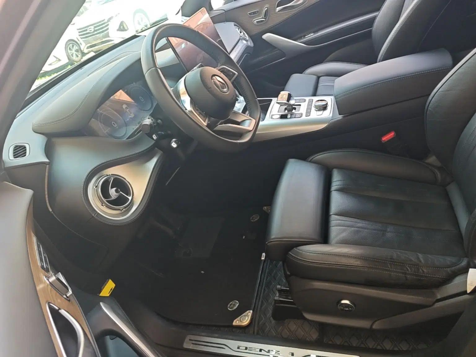 Denza X 2020 PHEV Flagship Edition — миниатюра 22