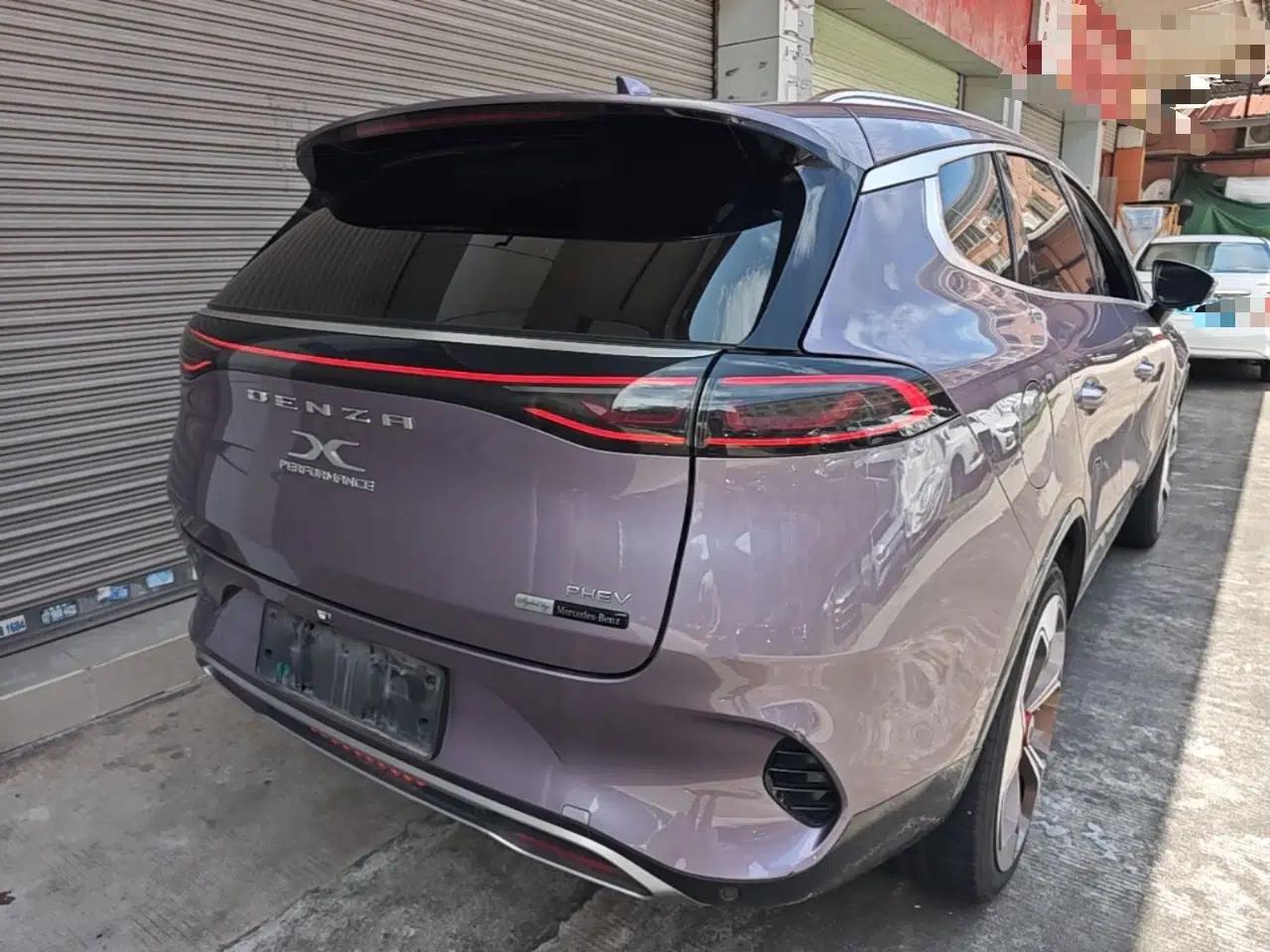 Denza X 2020 PHEV Flagship Edition — миниатюра 6